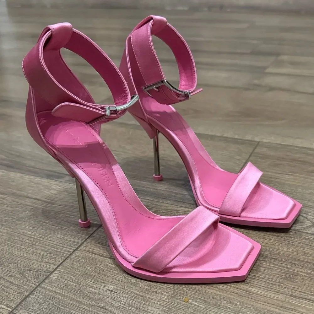 Alexander McQueen Stiletto Sandal Heels Pink Calf Leather Satin US 6.5‎ / 36.5